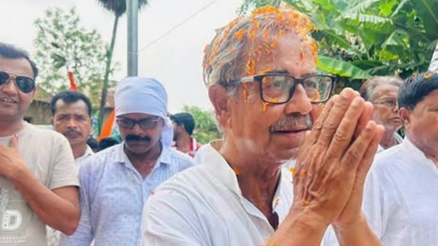 “நான் ஊழல்வாதி அல்ல!” – கடிதம் எழுதி வைத்துவிட்டு விபரீத முடிவெடுத்த மேற்கு வங்க முன்னாள் துணை சபாநாயகர்; அரசியல் களத்தில் அதிர்ச்சி அலைகள்…!!”