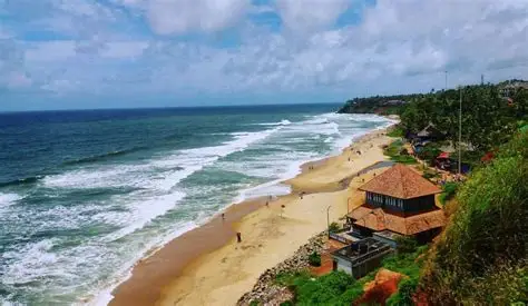 ஒருமுறை சென்றால் மீண்டும் செல்லத் தூண்டும் கோவா…! இந்தியாவின் புகழ்பெற்ற சுற்றுலாத் தலமாக திகழ்வதற்கான காரணம் என்ன தெரியுமா…?