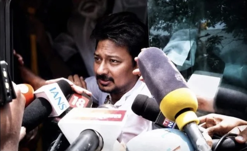 “நாளை வரை இழுத்தடிக்கக் கூடாது…. இன்றே உதயநிதியை ரிலீஸ் பண்ணுங்க” நீதிபதி இளந்திரையன் ஸ்ட்ரிக்ட் ஆர்டர்….!!
