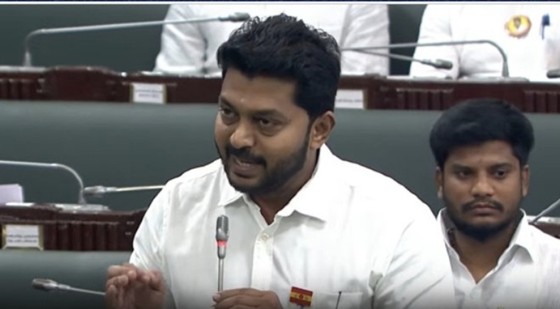 “பாகிஸ்தானுக்கு அல்ல…. பக்கத்து ஊருக்குக் கூட போக விடமாட்டோம்” – வண்டல் மண் விவகாரத்தில் அமைச்சர் பிரபு அதிரடி பேச்சு….!!