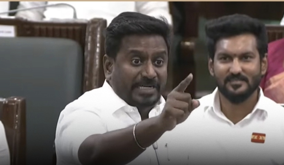 “கையை ஓங்கிட்டு வர்ற அளவுக்கு என்ன ஆச்சு?” திமுக எம்.எல்.ஏவின் செயலால் கொதித்த அமைச்சர்….!!