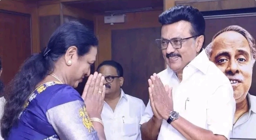 “சோபாவுக்காக கூட்டணியை மாத்த மாட்டேன்” திமுகவுடன் பயணிக்கும் தேமுதிகா…. சர்ச்சைக்கு முற்றுப்புள்ளி வைத்த பிரேமலதா….!!