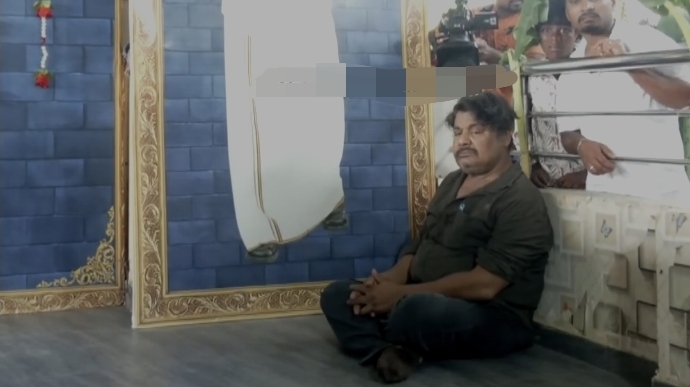 “தர்கா மாதிரி புனிதமான இடம் இது” விஜயகாந்த் நினைவிடத்தில் மன்சூர் அலிகான் பேட்டி….!!