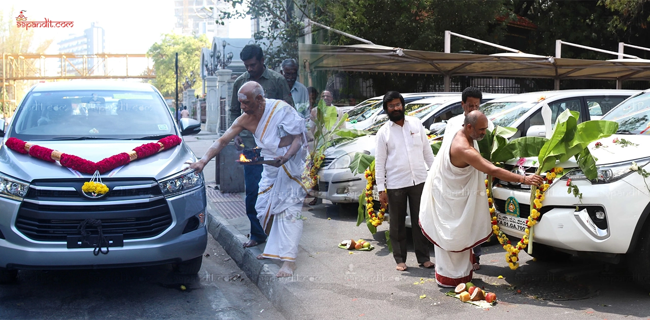 பொதுவா புதுசா கார் இல்லனா பைக் வாங்குன பிறகு ஏன் பூஜை செய்கிறார்கள் தெரியுமா…? கருட பகவானின் அந்த ரகசியம்… பலரும் அறியாத தகவல்….!