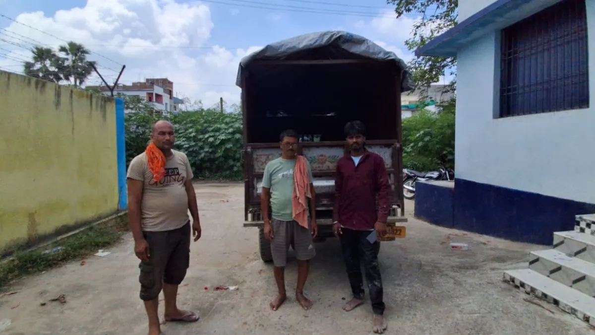 5 வருஷம் தான் ஆகுது..! 2 குழந்தைகளை பரிதவிக்க விட்டு தாய் மரணம்… அடுத்த நாளே தந்தையும் மரணம்… மனைவி குடும்பத்தினர் குற்றம் சாட்ட அடுத்தடுத்து… என்ன நடந்தது…?
