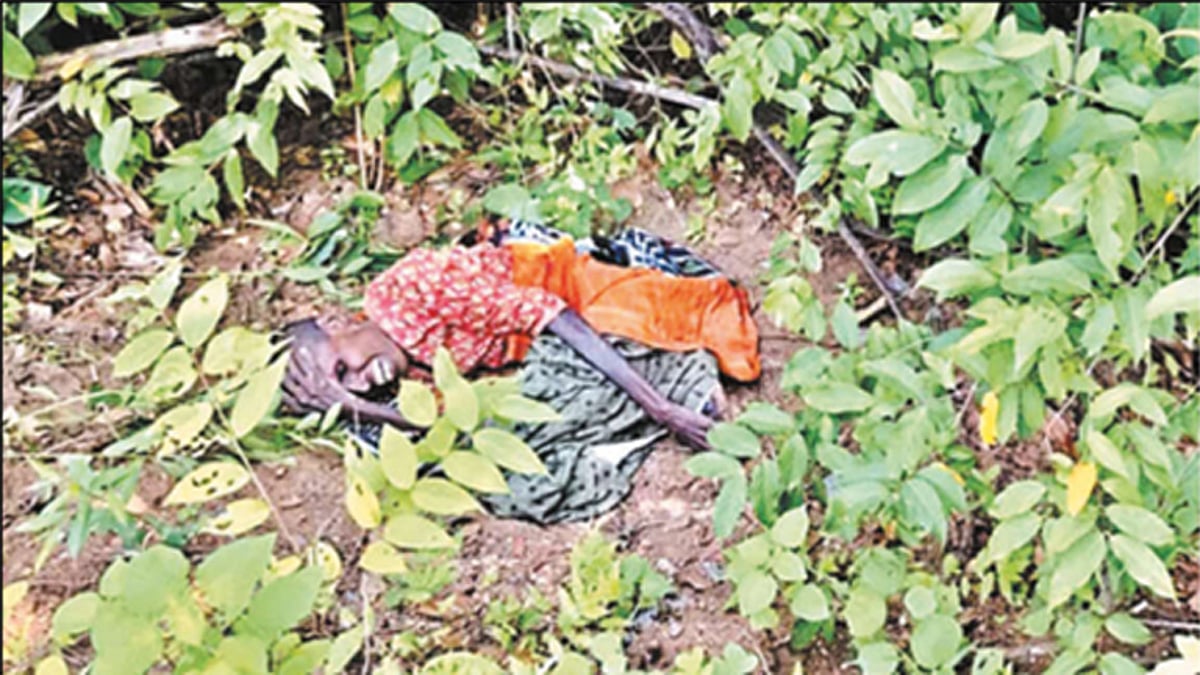 “மனசாட்சியே இல்லையா டா….!” 35 வயது பெண்ணுக்கு நேர்ந்த துயரம்…. காட்டுப் புதருக்குள் கேட்ட சத்தம்…. ஓடிவந்து பார்த்த நபர்…. வெளிவந்த திடுக்கிடும் உண்மை….!!!
