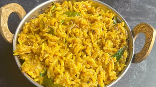 “அட இவ்வளவு நாளா இது தெரியாம போச்சே! கொஞ்சம் கூட கசப்பே தெரியாது….!” வெந்தய சாதம் செய்யும் போது…. இந்த ஒரு பொருளைச் சேருங்க….!!