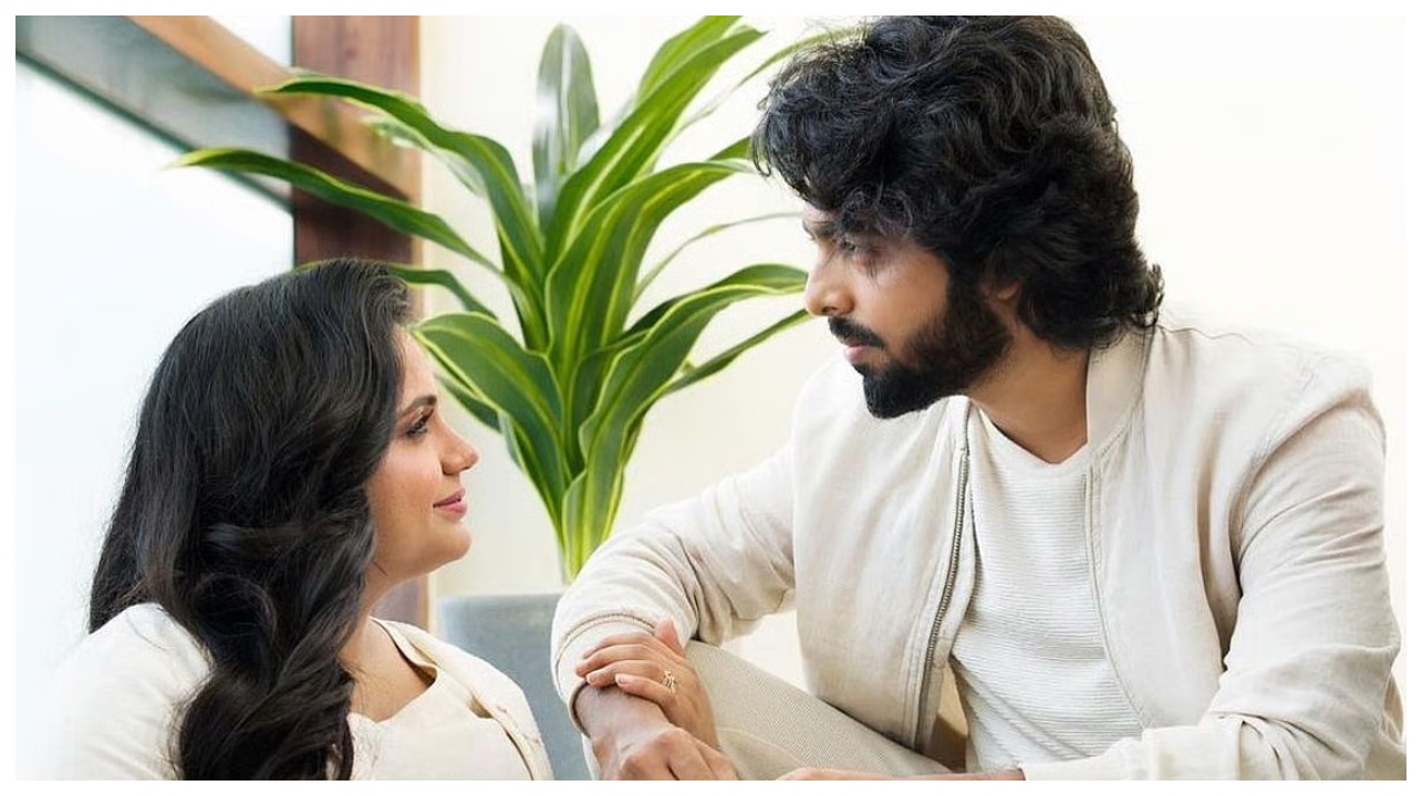 “அய்யோ இம்புட்டு அழகா காதலிச்சவங்க பிரிஞ்சிட்டாங்களேன்னு வருத்தப்பட்டவங்களுக்கு ஜி.வி கொடுத்த பியூட்டிஃபுல் பதில்ப்பா..!!!