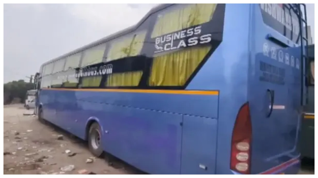“63 ஆயிரம் ரூபாய் ஃபைன் பாக்கியோட சுத்துன பஸ்ஸை அப்படியே விட்ட அதிகாரிகளுக்கு அறிவு எங்கேப்பா போச்சு!” டெல்லி வழக்கில் வெளிவந்த திடுக்கிடும் அலட்சியம்..!!!