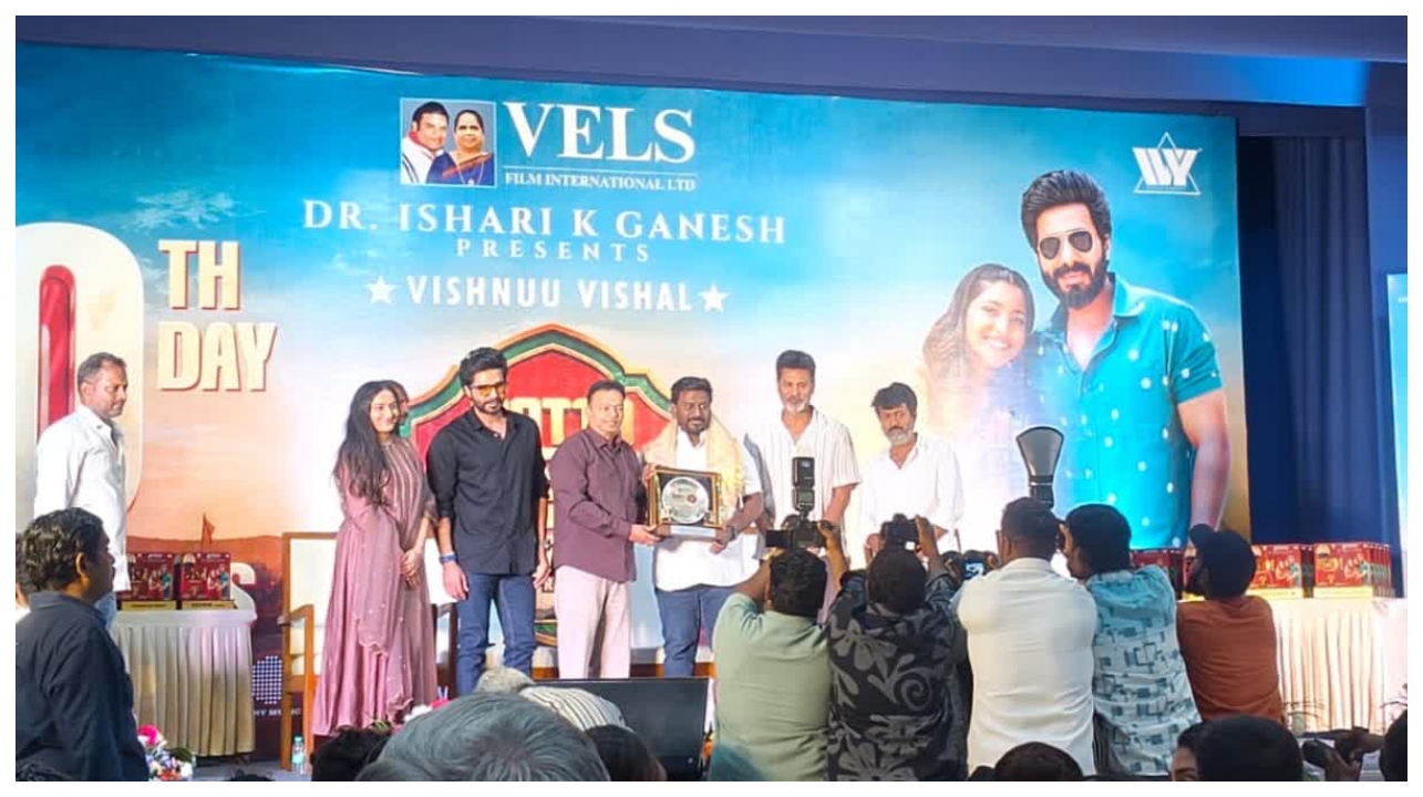 “திரையரங்குல மட்டும் இல்லைப்பா, எங்க சட்டமன்றத்துலயும் ஆரோக்கியமான கட்டா குஸ்திதான் நடக்குது!”.. திரைப்பட விழாவில் அமைச்சர் அதிரடி பேச்சு…!!!