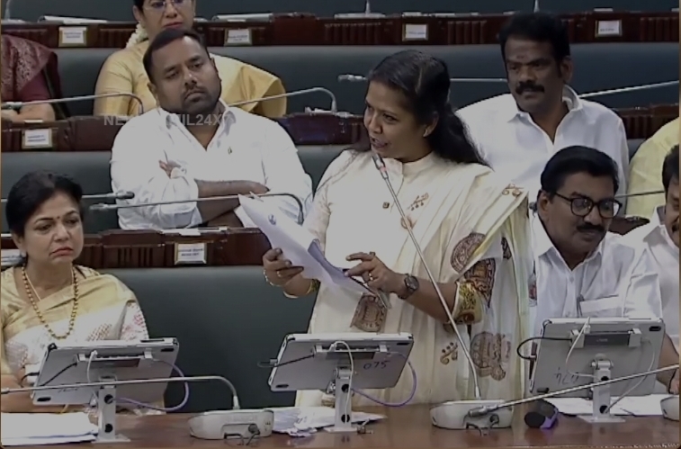 “தவெக-வுக்கு ஆப்பு…. திமுகவுக்கு ஆதரவாக காங்கிரஸ்” கூட்டணிக்குள் வெடித்த புதிய சர்ச்சை…. பதற்றத்தில் CM விஜய்….!!