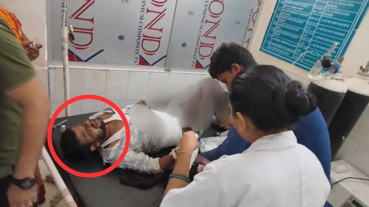 அந்த வாலிபருக்கு ஒரு கையே பரிதாபமா போச்சு… பழைய பகை உயிரை எடுக்கும் அளவுக்கு வந்த வினை… வாலிபரை துடிக்க துடிக்க வெறித்தனமாக தாக்கிய கும்பல்… பெரும் அதிர்ச்சி…!