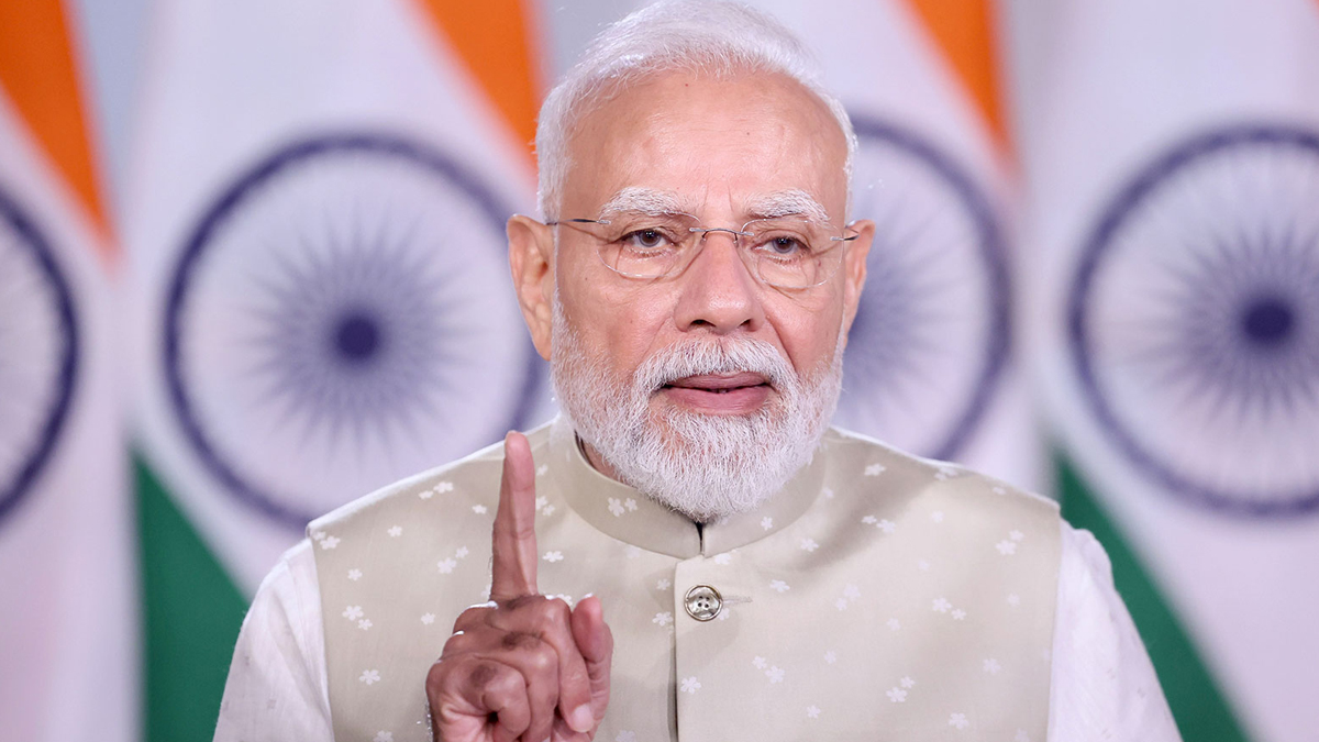 “இனிமேல் தங்கம் வாங்காதீங்க….!” வெளிநாட்டுல கல்யாணம் எதுக்கு? இந்தியாவிலேயே பண்ணுங்க…. பிரதமர் மோடியின் திடீர் அதிரடி வேண்டுகோள்….!!